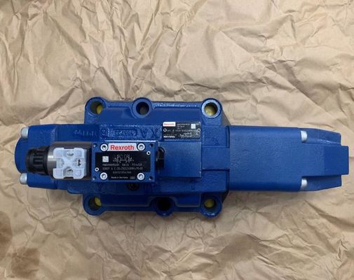 Rexroth R900619538 4 WRZ 32 EA 520 - 70/6 Z.B. 24N9K4/D3M 4 WRZ 32 EA 520 - 7 Ventil X/6 Z.B. 24N9K4/D3M Proportional Directional Control