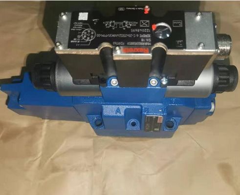 R900750127 4 WRZE 16 W 8 - 150 - 70/6 Z.B. 24N9EK31/A1D3M 4 WRZE 16 W 8 - 150 - 7 X/6 Z.B. 24N9EK31/A1D3M Proportional Directional Valve
