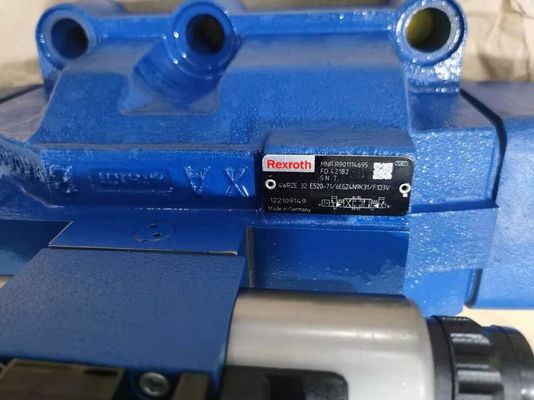 Rexroth R901114695 4 WRZE 32 E 520 - 71/6 Z.B. 24N9K31/F1D3V 4 WRZE 32 E 520 - 7 proportionales Richtungsventil X/6 Z.B. 24N9K31/F1D3V